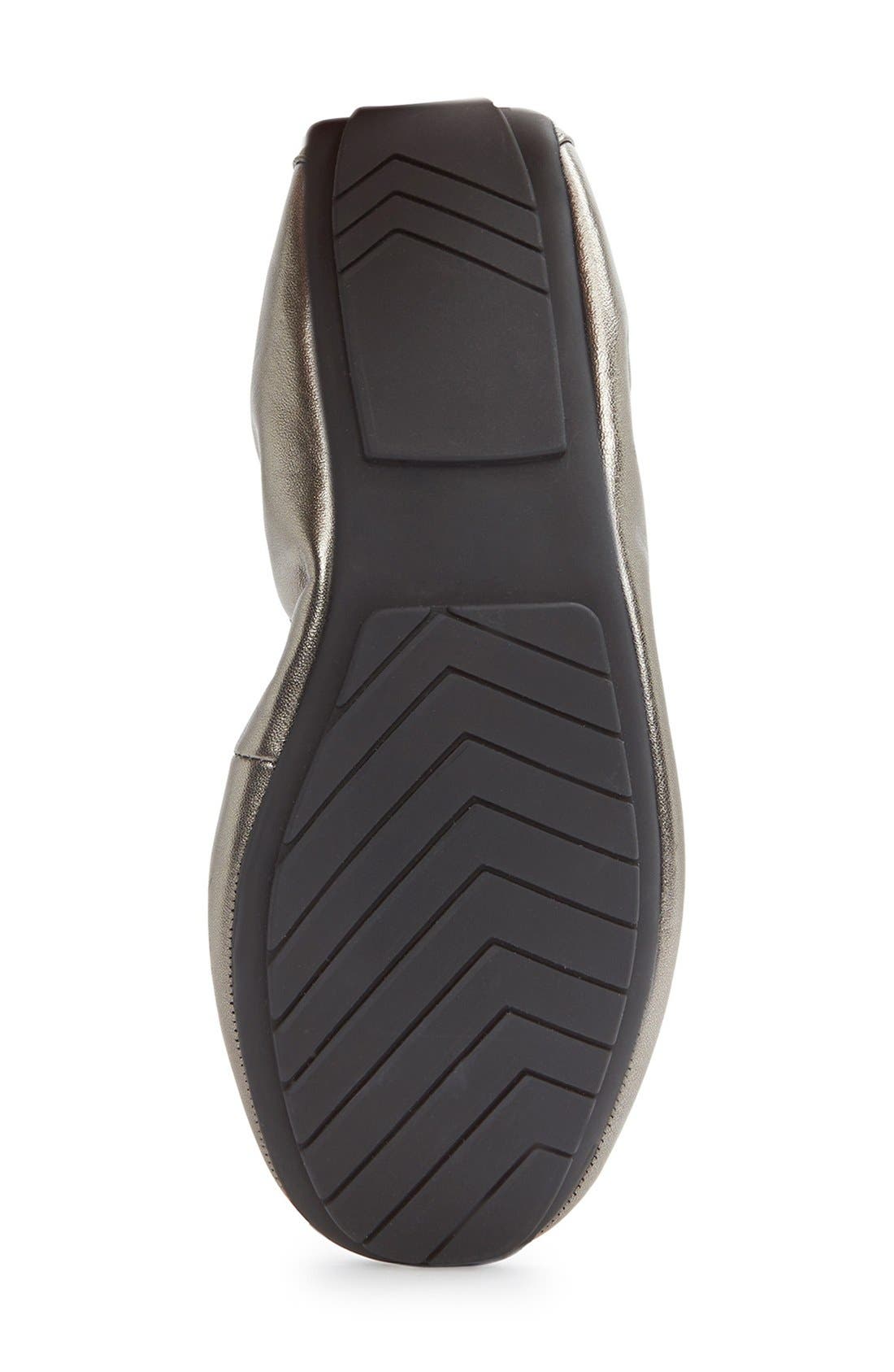 Me Too 'Halle 2.0' Ballet Flat, Alternate, color, Pewter Met