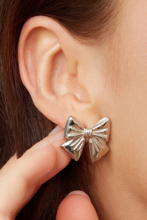 Oradina In The Present Studs