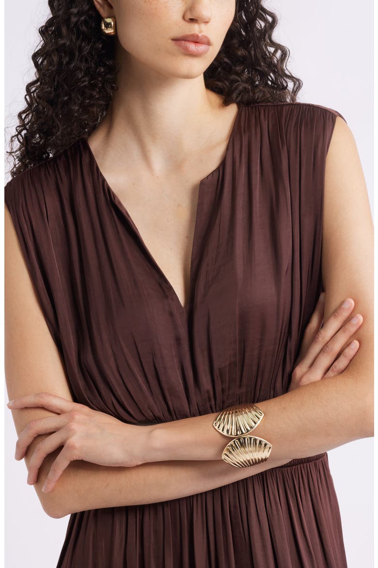 Scallop Shell Hinge Cuff Bracelet, Alternate, color, GOLD