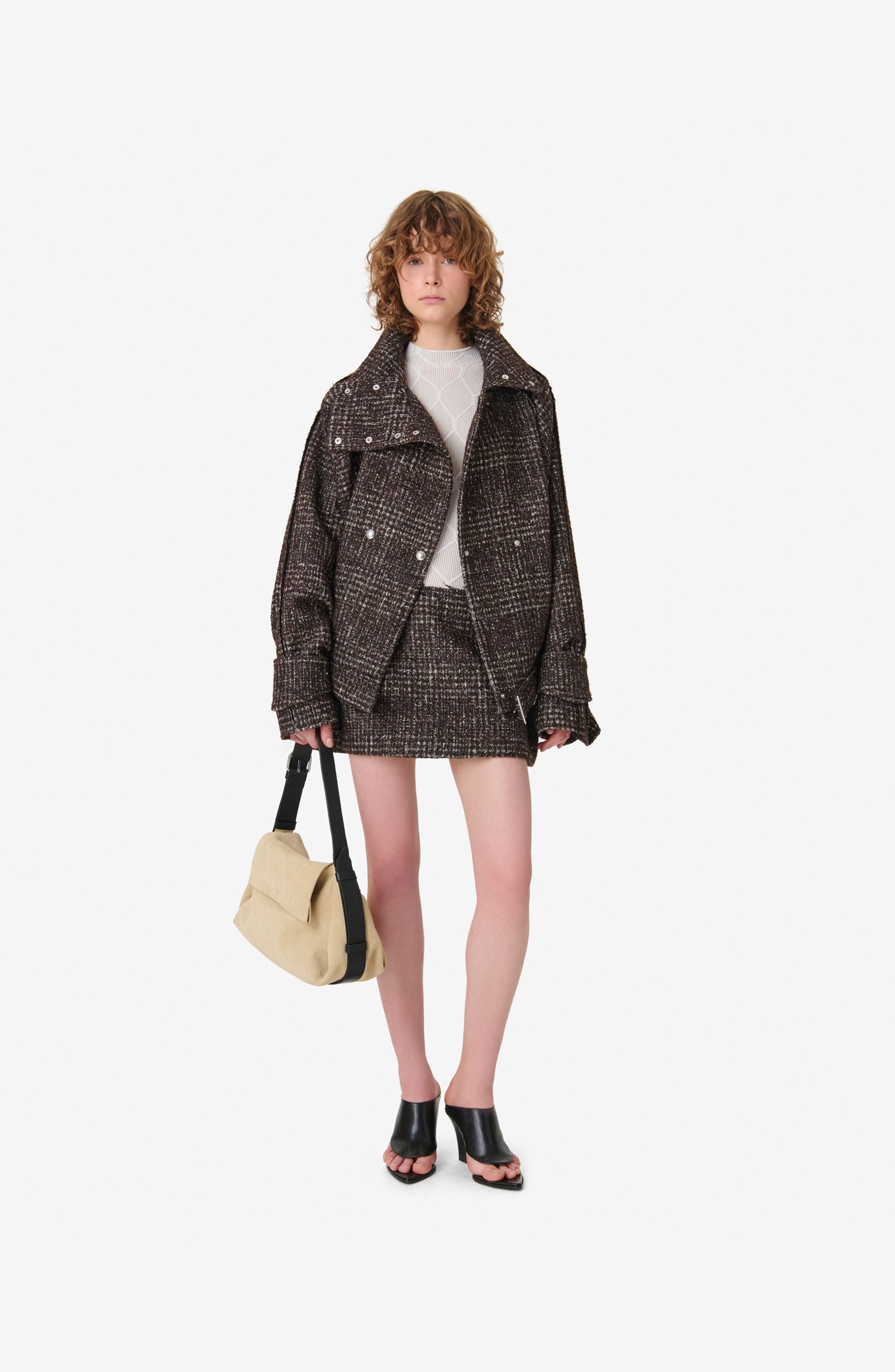 selected EARTHY BROWN