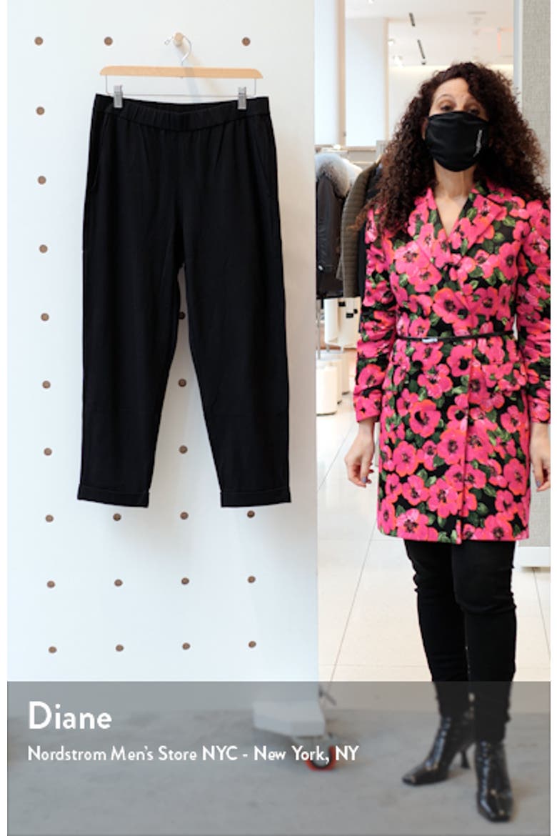 Rolled Cuff Slim Jersey Crop Pants video