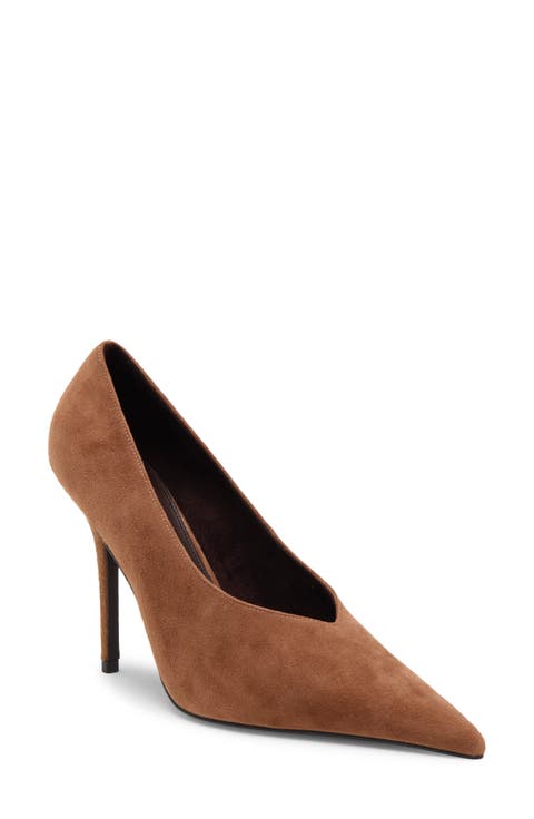 Diffuse Pointed Toe Pump
