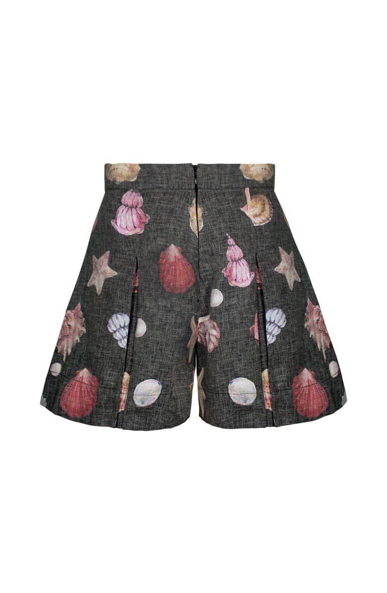 NO PISE LA GRAMA Perla Short, Main, color, Conchitas Black Print