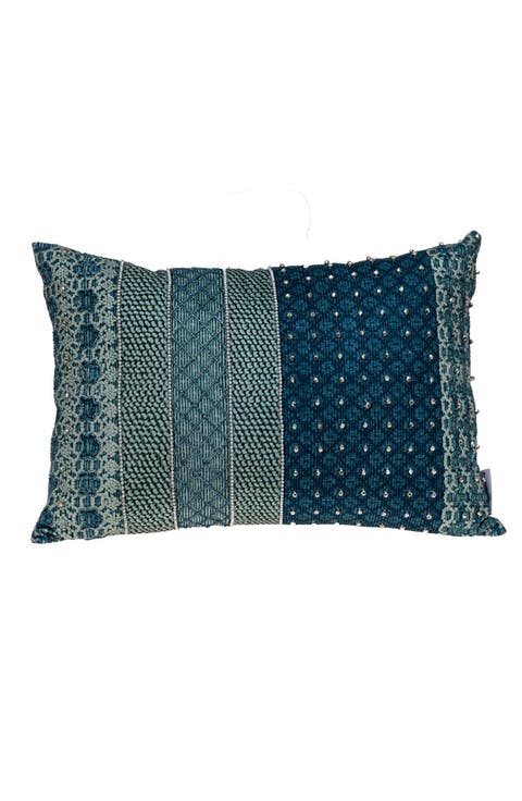 Petunia Tapestry Throw Pillow