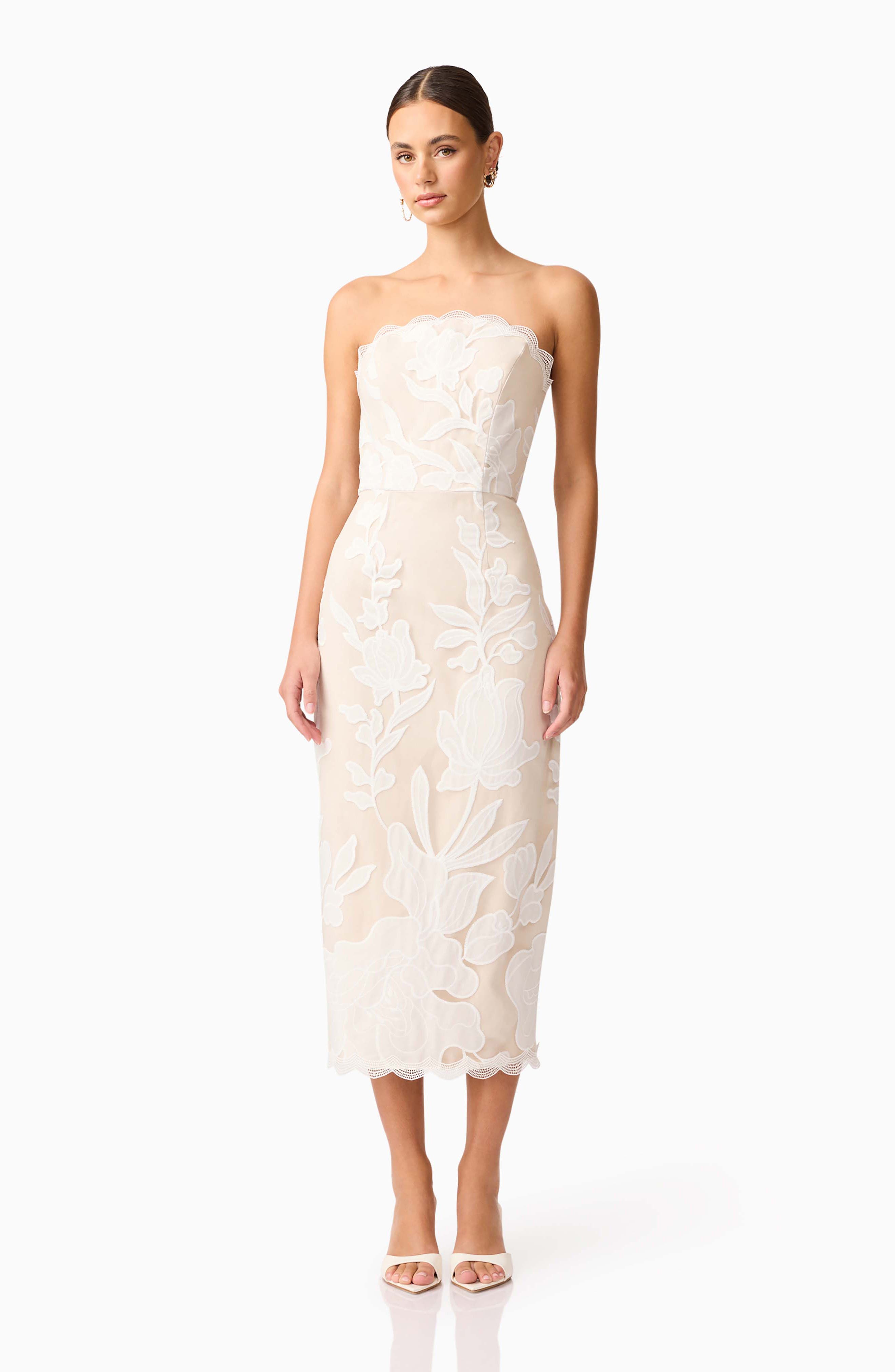 elliatt flora strapless 3d floral lace fitted cocktail mini dress Elliatt Flora Strapless 3D Floral Lace Fitted Cocktail Mini Dress