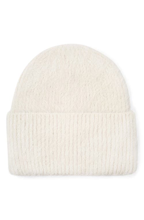 Arctic Fox & Co. Arctic Fox & Co The Alpaca Blend Beanie In White
