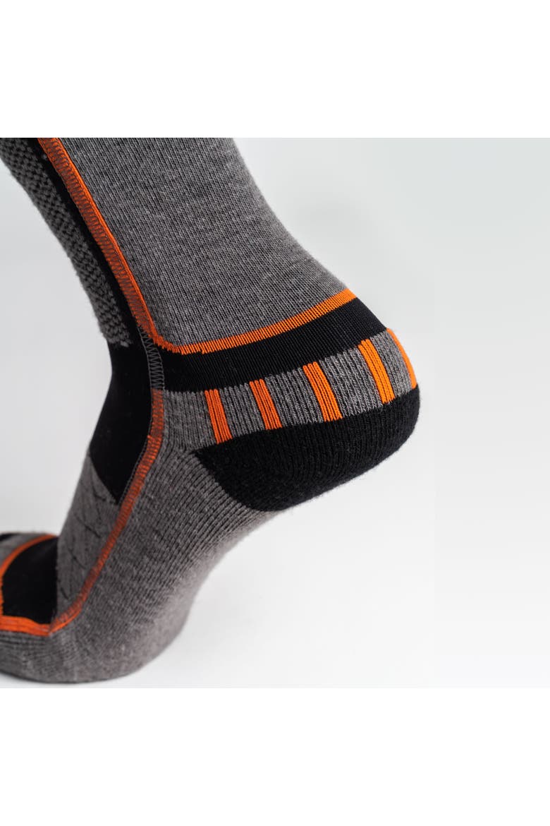 Pro Compression Heated Wool Ski Socks, Alternate, color, Black