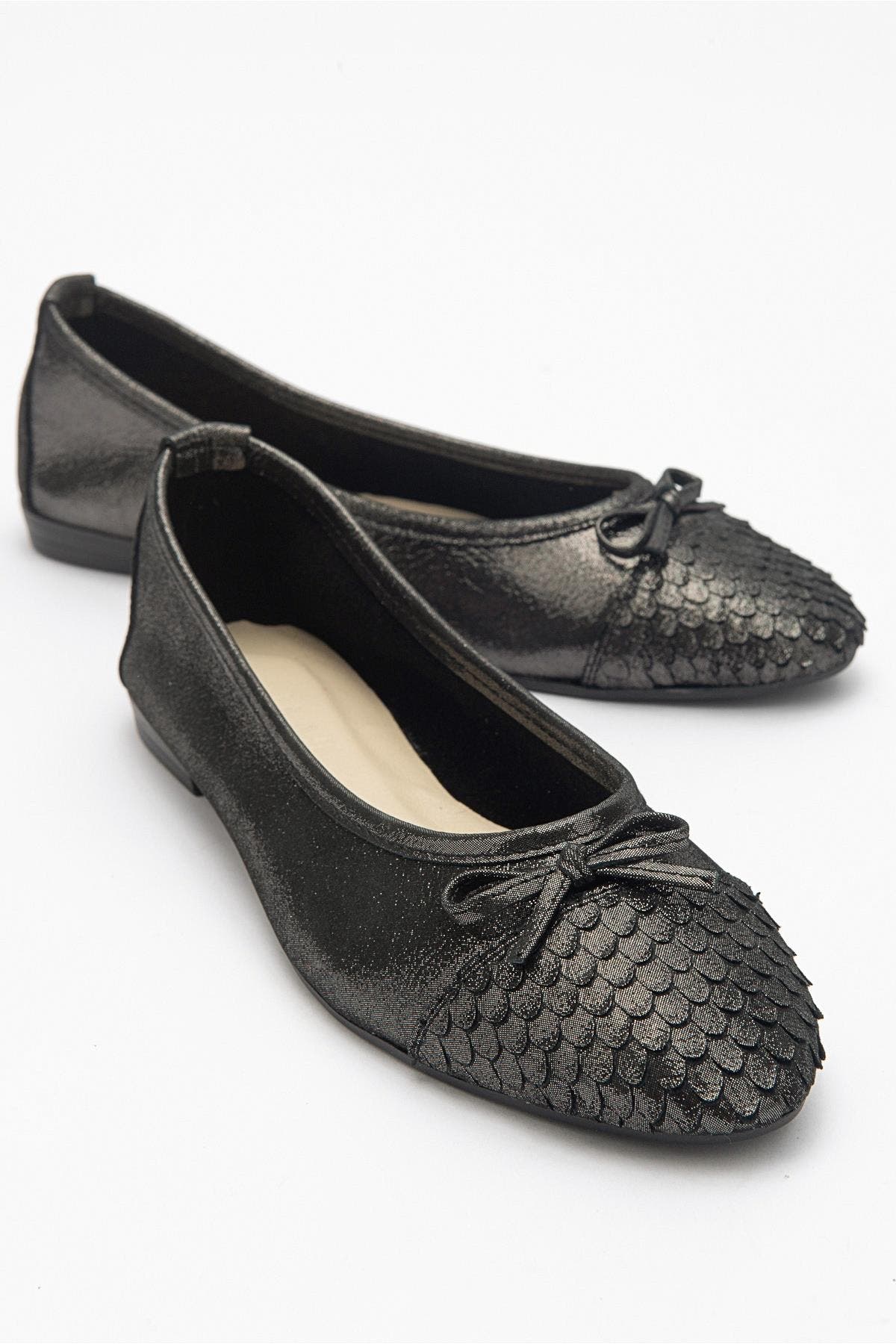 Copos Leather Bow Cap Toe Ballet Flat, Main, color, Black