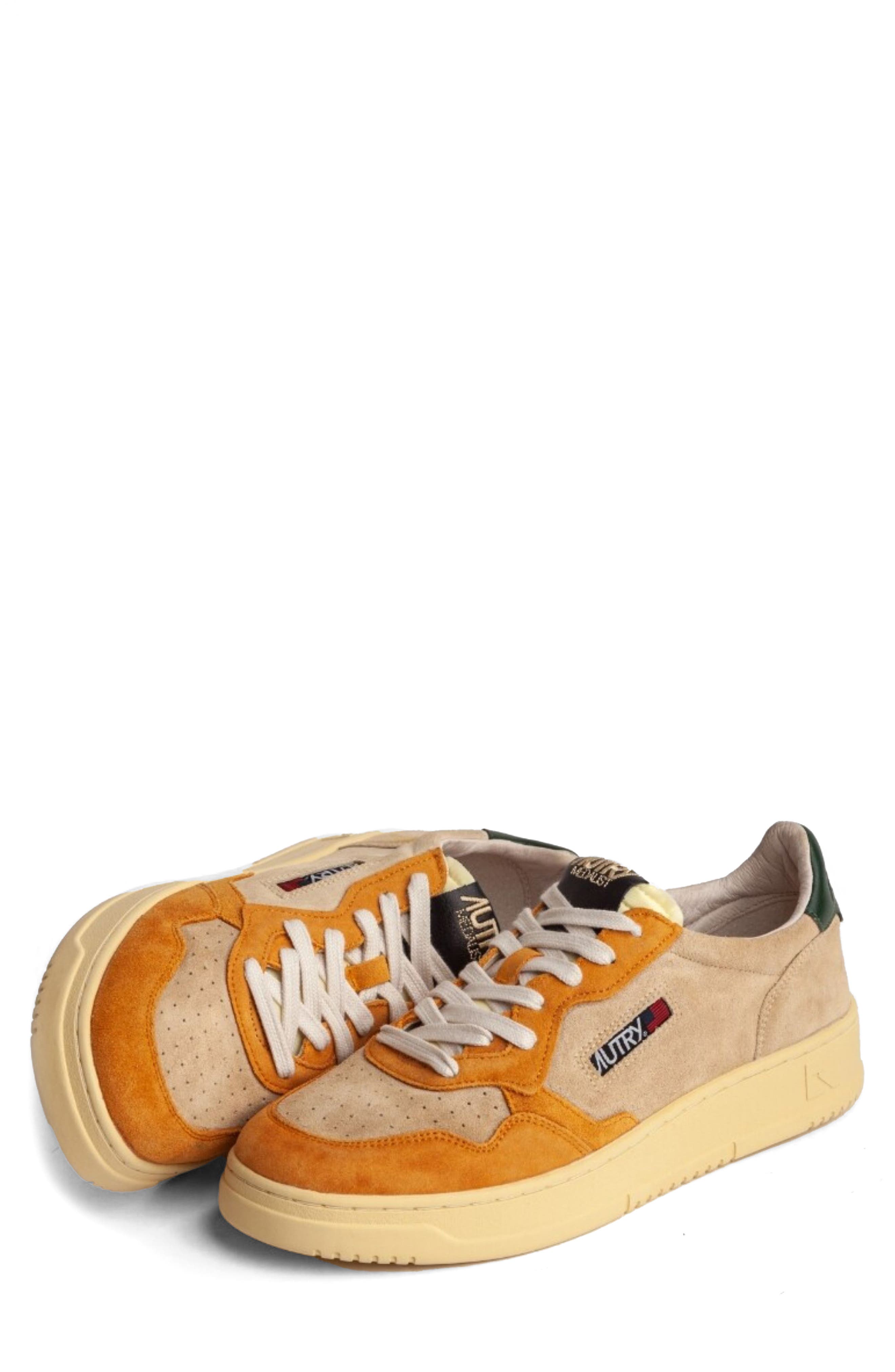 AUTRY Medalist Low Sneaker, Alternate, color, Ecru/ Orange Suede