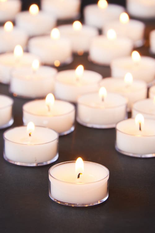 Tag 25 Clear Cup Tealight Candles Everyday White Wax 3 Hour Burn In White