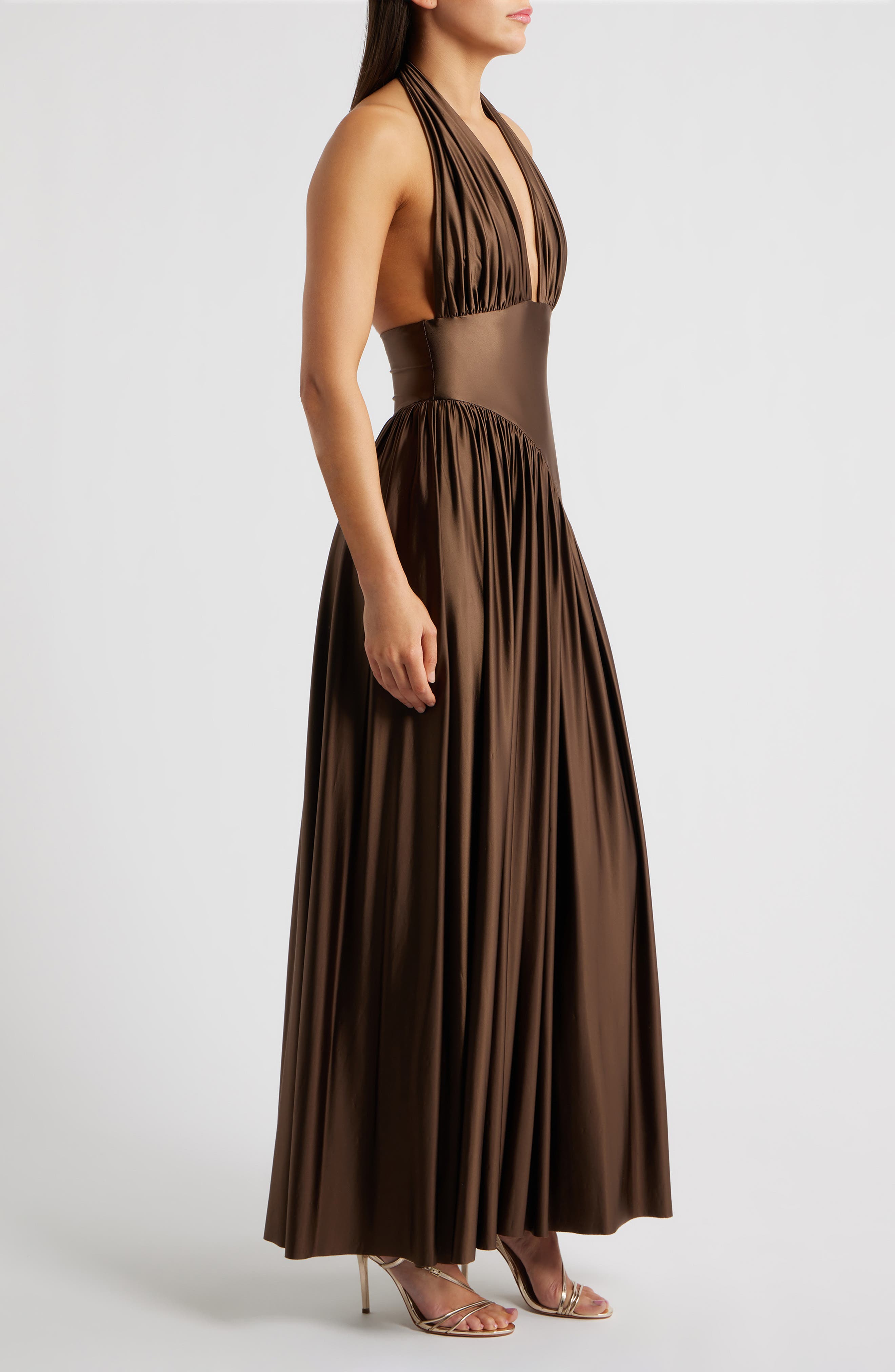 delfi brown dress Collective Women's Rae Halter Gown - Black LORDE Wedding Dress - 2024 Home For The Holidays Gowns A plunging neckline Color:ASTRAL