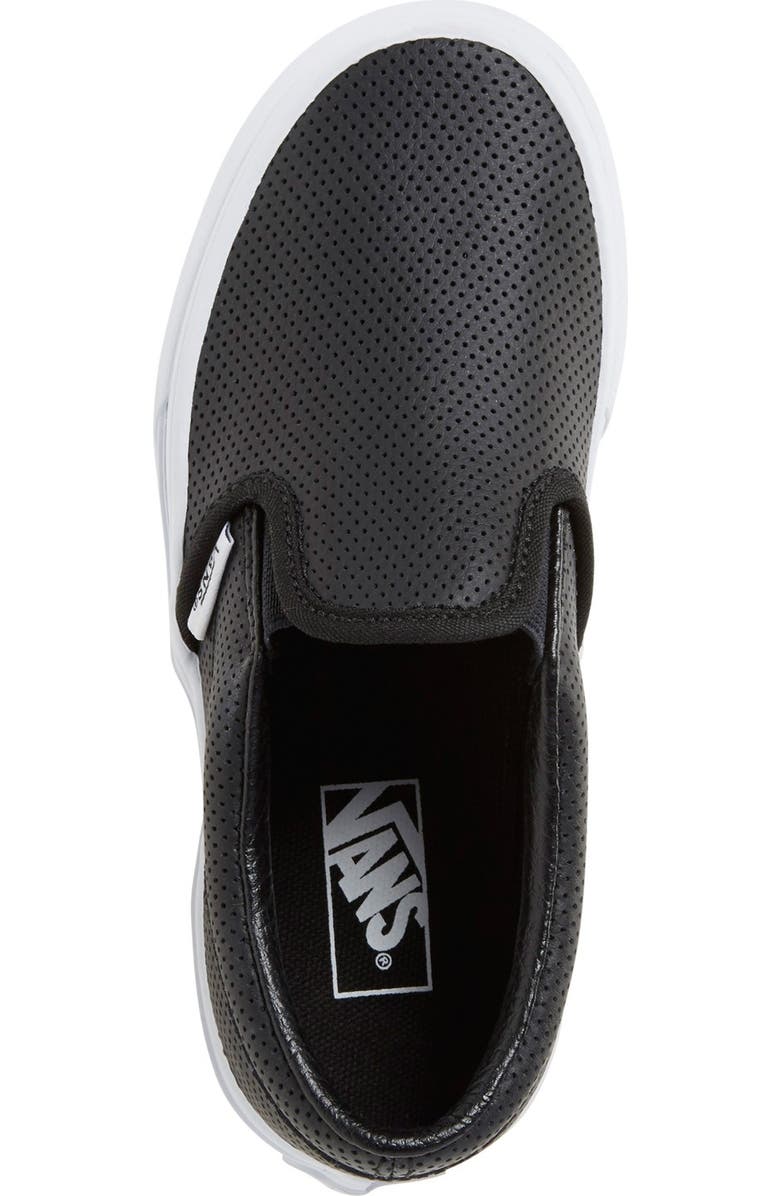 Vans 'Classic' Slip-On Sneaker, Alternate, color,