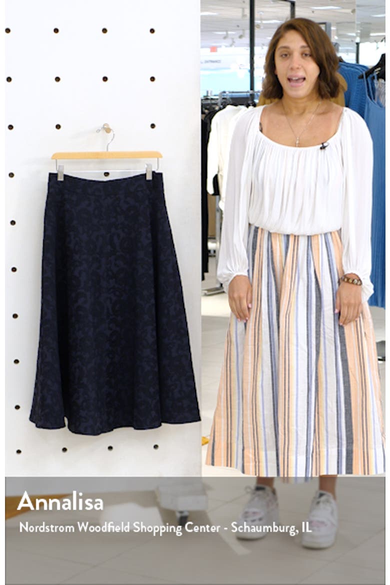 Jacquard Circle Skirt video