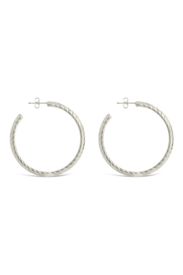 Everly Flat Herringbone Chain Hoop Earrings, Alternate, color, SILVER