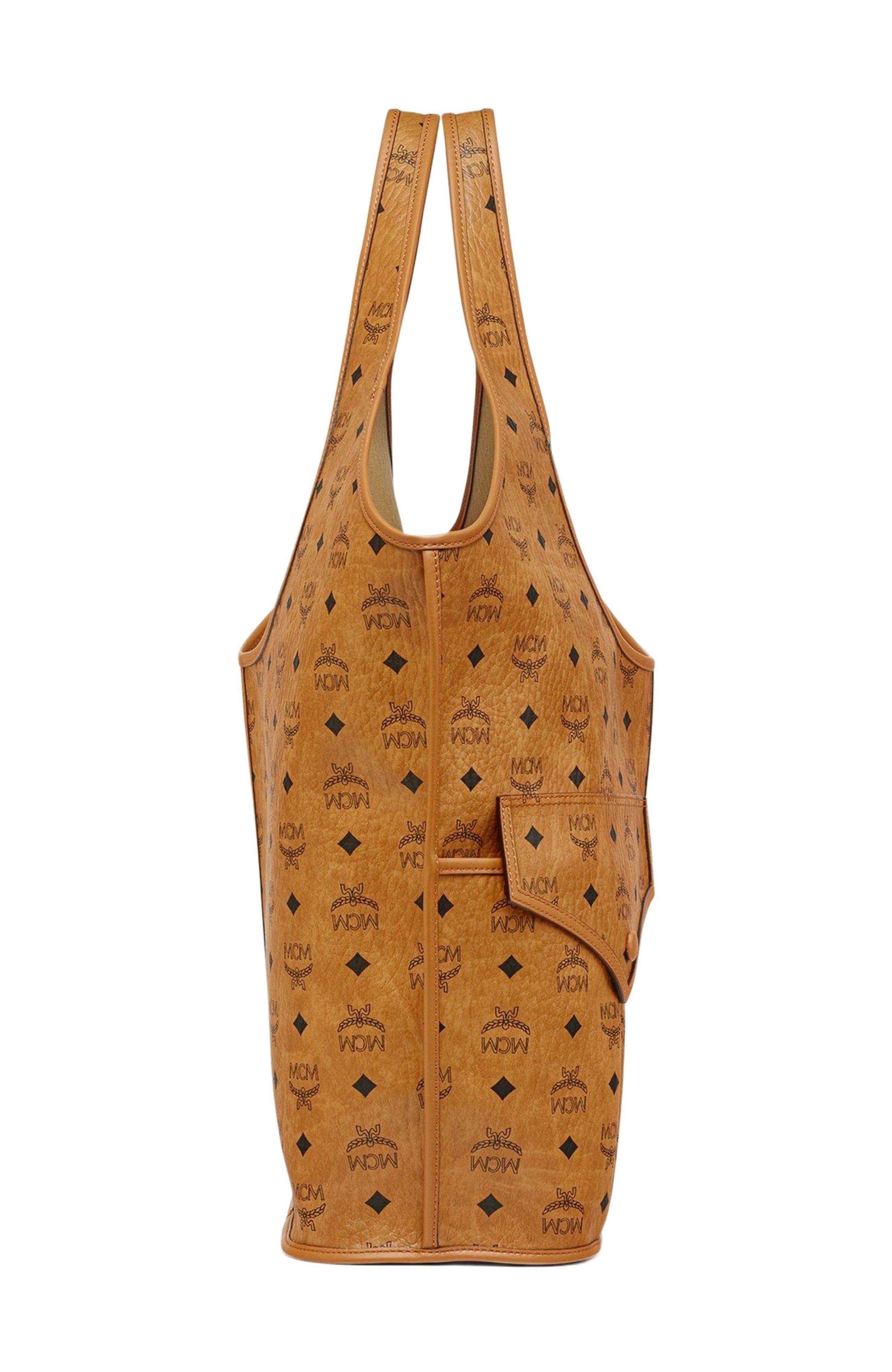 MCM Leni Shopper in Visetos, Alternate, color, Cognac