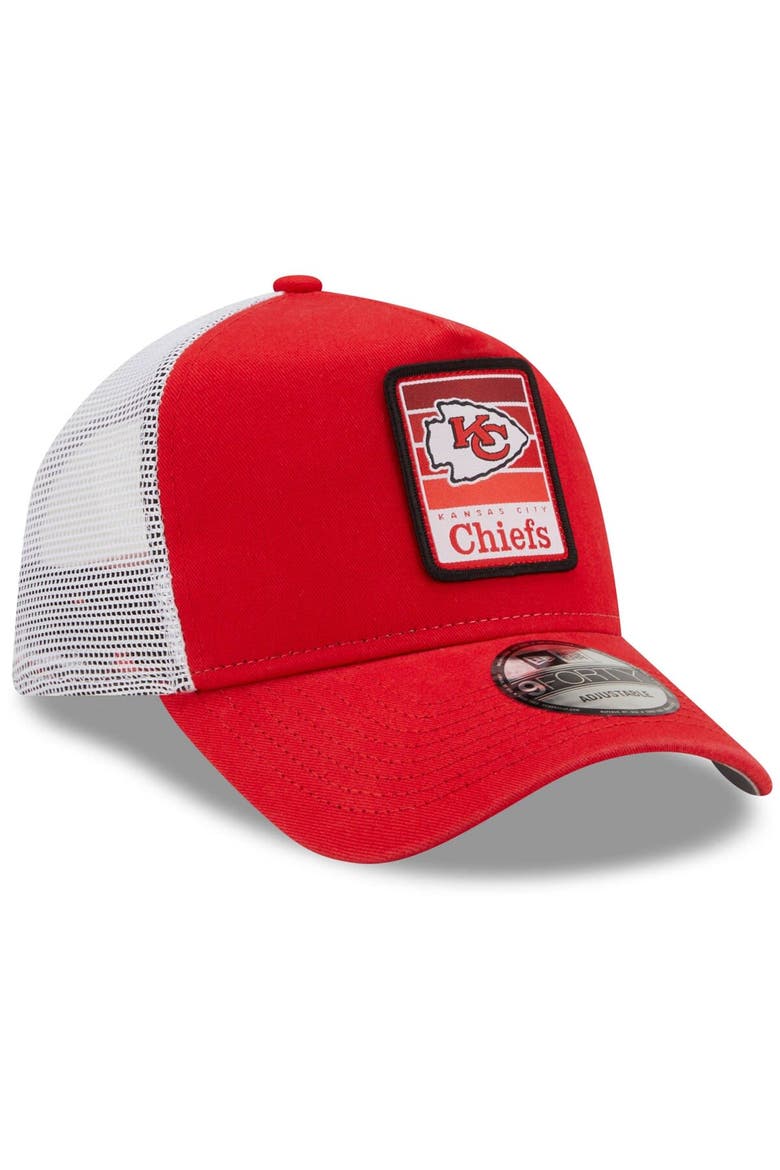 Men's New Era Red/White Kansas City Chiefs Gradient Trucker 9FORTY Snapback Hat, Alternate, color, Red