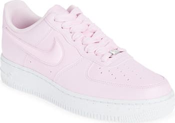 Air Force 1 '07 Basketball Sneaker