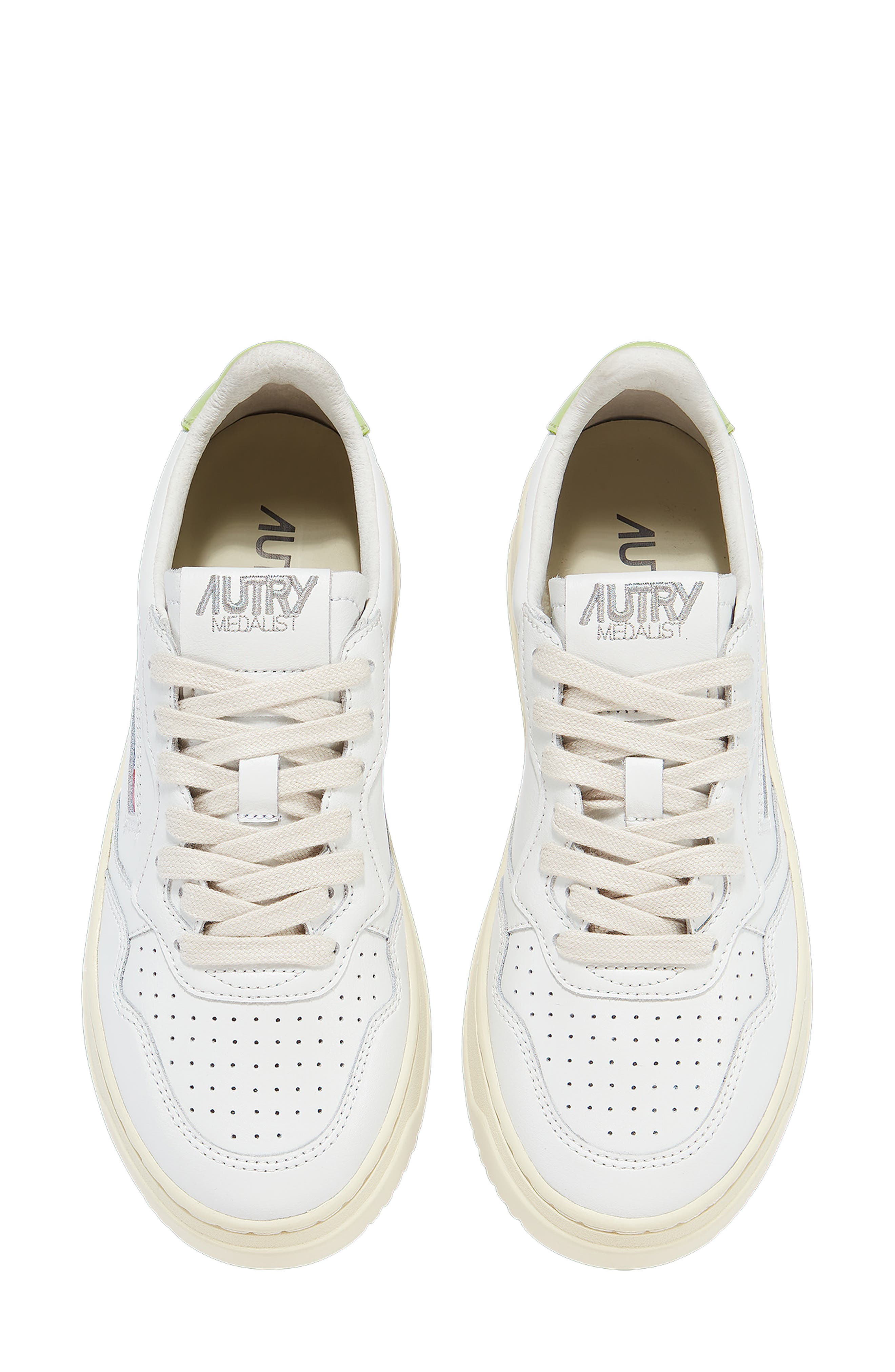 AUTRY Medalist Low Sneaker, Alternate, color, Leather White/ Snap Green