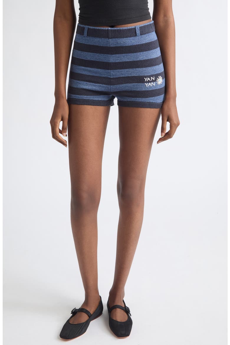 Daisy Linen Blend Sweater Shorts, Main, color, DENIM