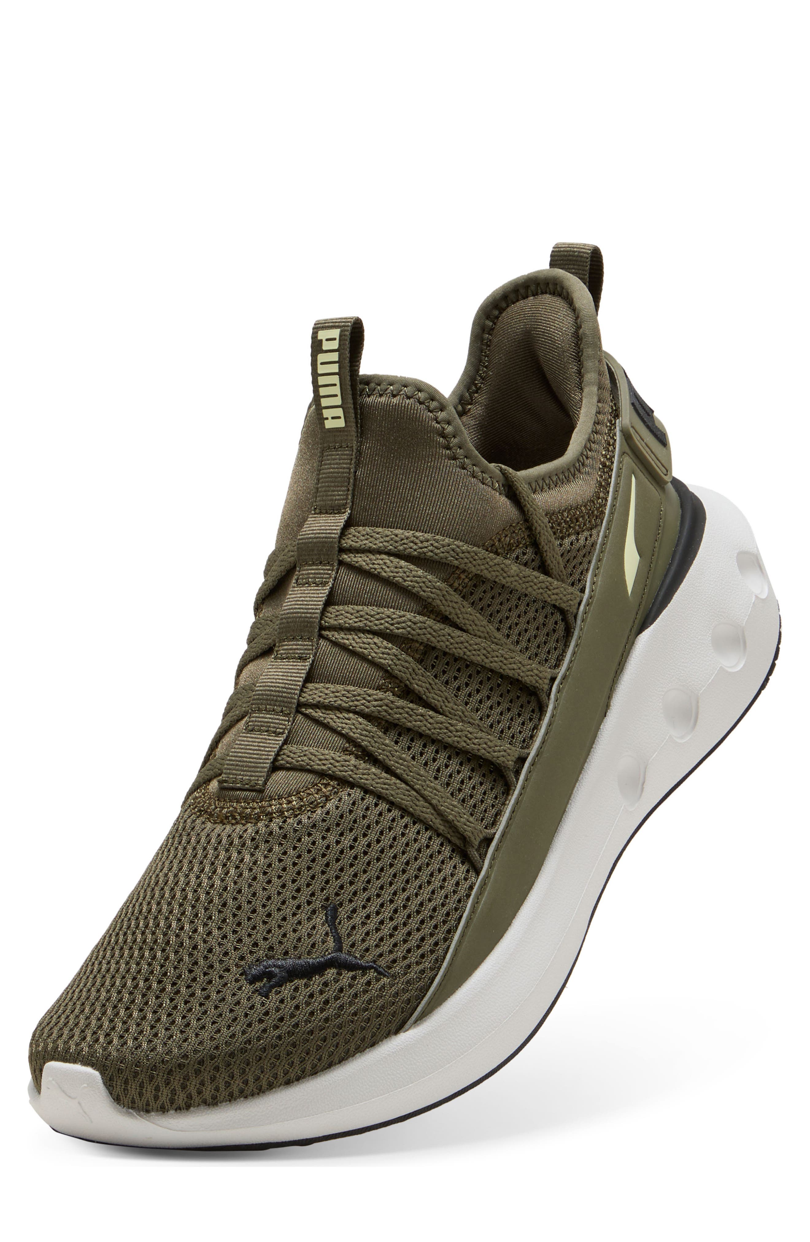 Softride Carson Fresh Running Shoe, Alternate, color, LODEN GREEN/ FEATHER GRAY