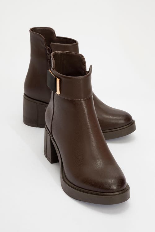 Prologue Shoes Rashe Block Heel Zip Boot In Brown