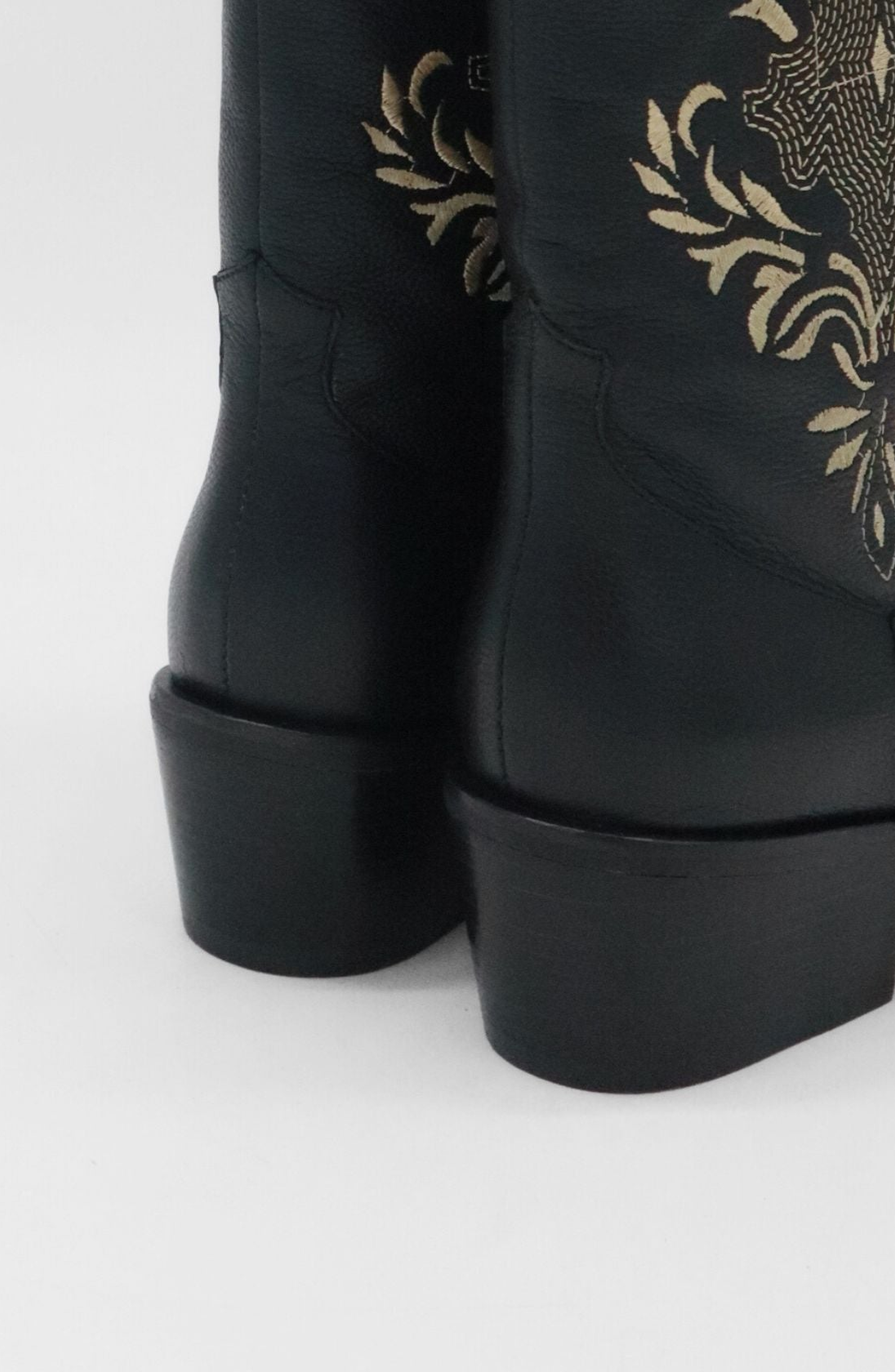 STIVALI NEW YORK Knox Cowboy Boots, Alternate, color, Black