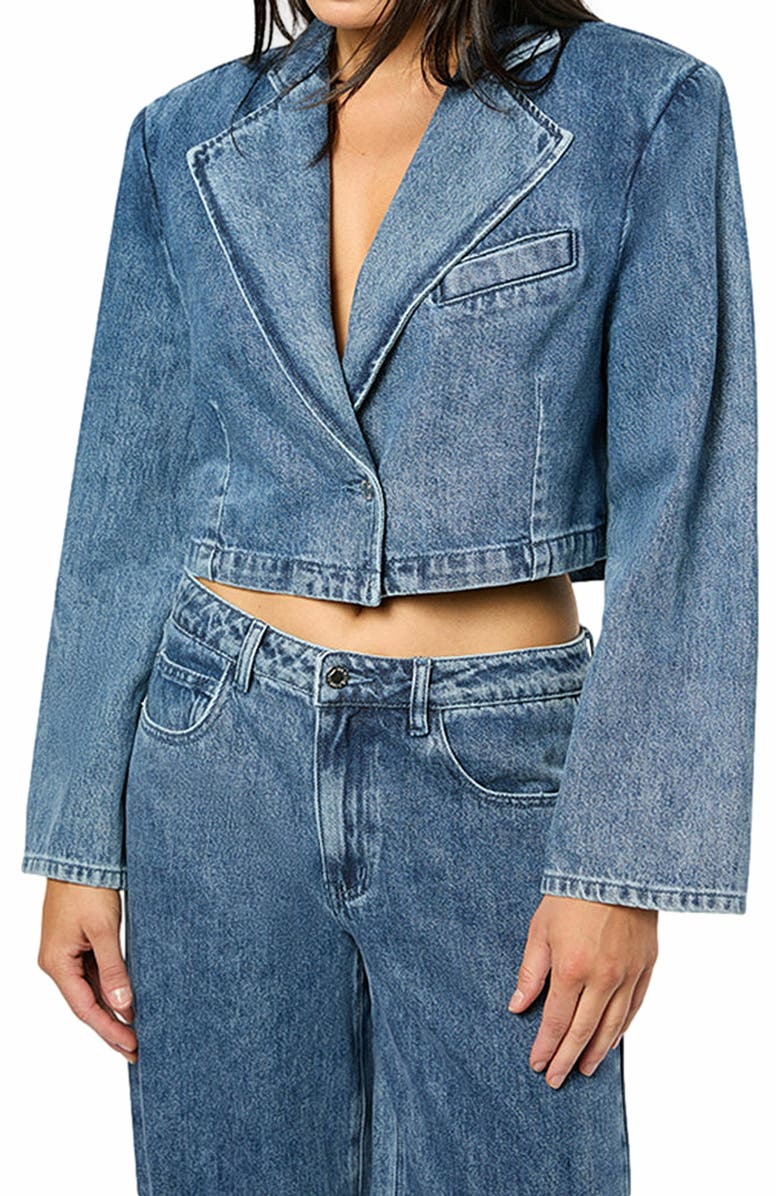 WeWoreWhat Cropped Blazer Jacket, Alternate, color, 