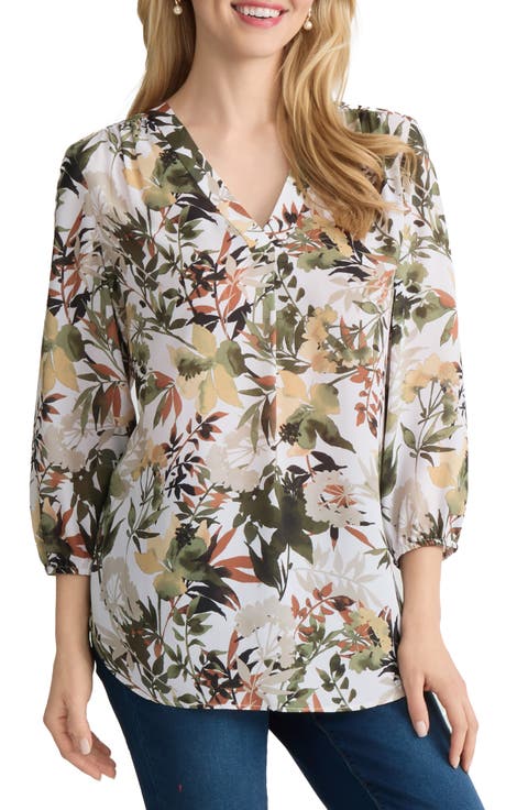 Floral Three Quarter Sleeve Crepe Top