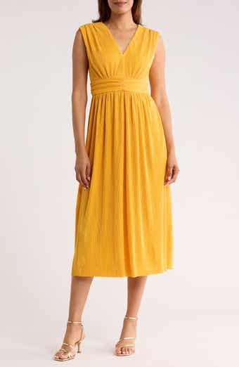 Vince Camuto Ribbed Knit V-Neck Midi Dress
