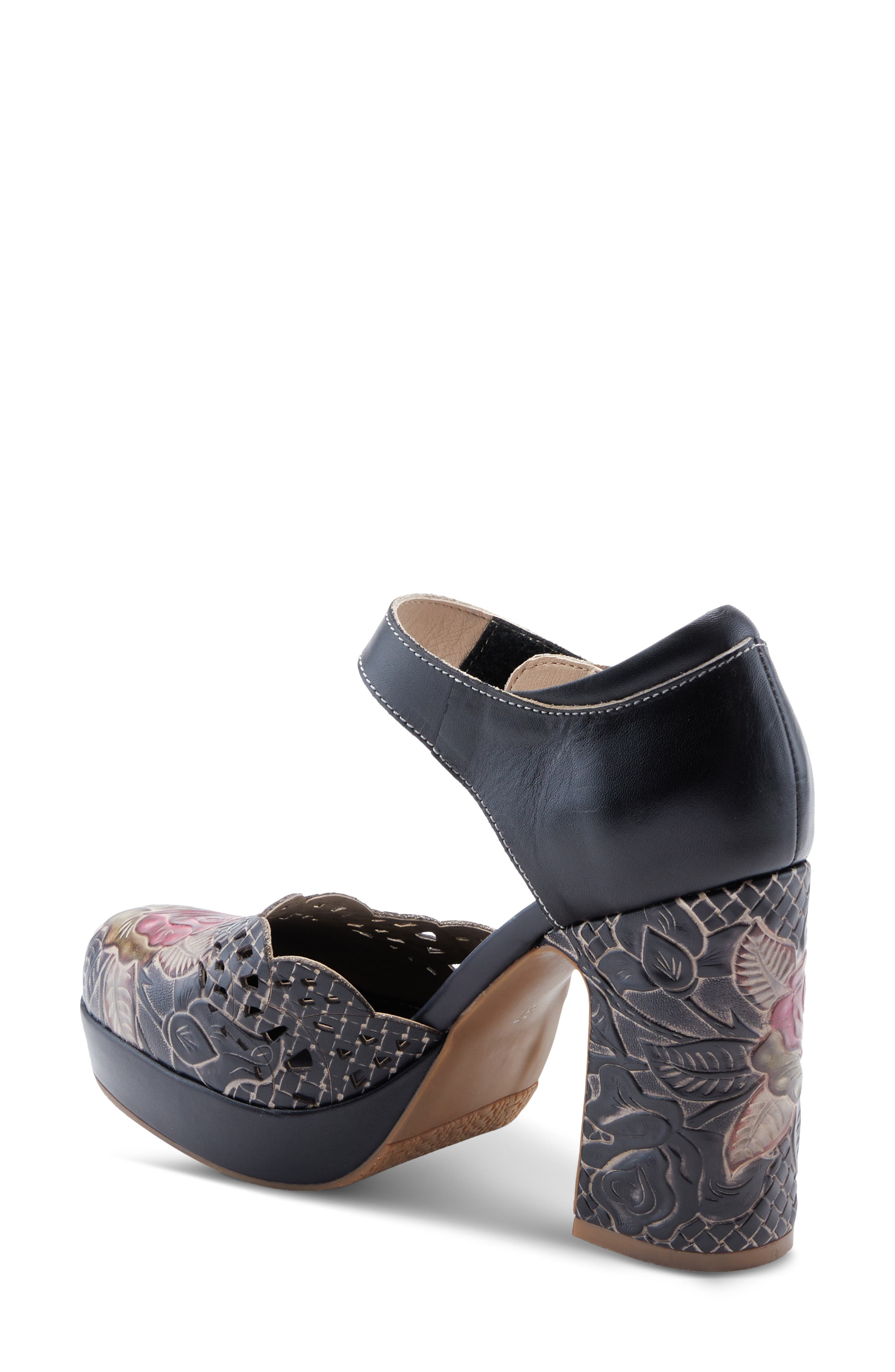 L'Artiste by Spring Step Debbihary Mary Jane Platform Pump, Alternate, color, Black Multi