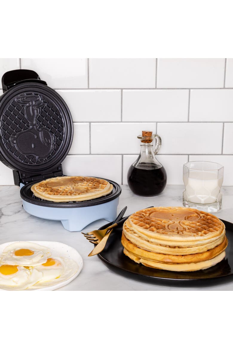 Peanuts Snoopy Waffle Maker, Alternate, color, None