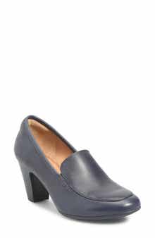 Söfft Lucinda Water Resistant Loafer Pump