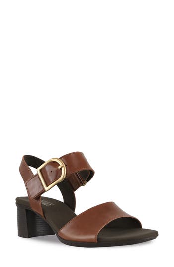 Munro Neeta Block Heel Sandal In Brown