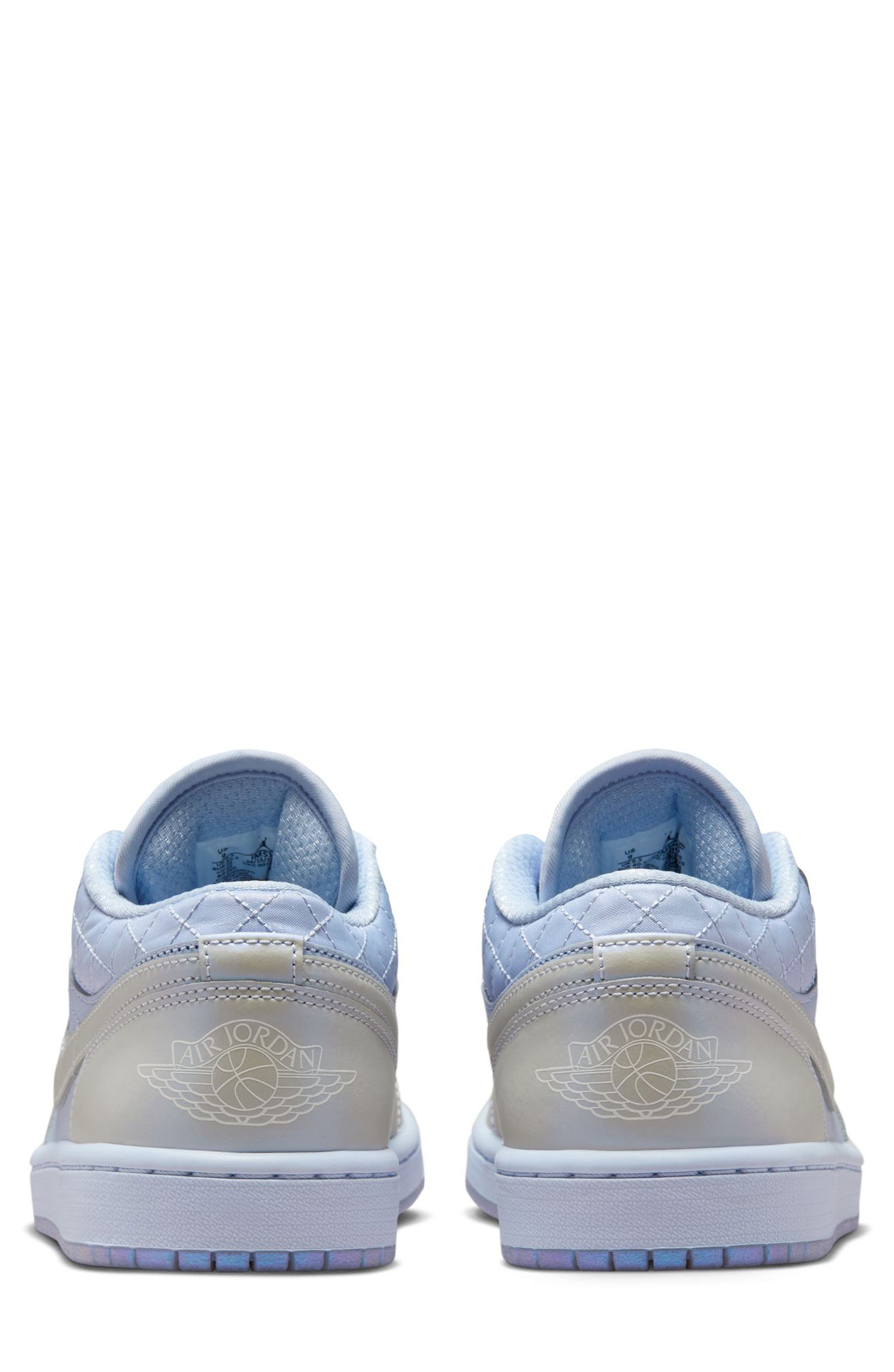 Jordan Air Jordan 1 Low SE Basketball Sneaker, Alternate, color, Ghost/ Pure Platinum/ Sail