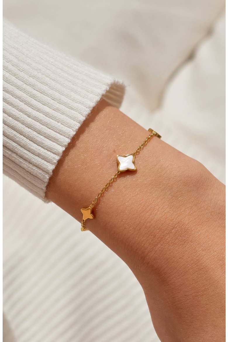 Style Stories Mother Of Pearl Clover Bracelet In Gold-Tone Plating, Alternate, color, Metallic Gold