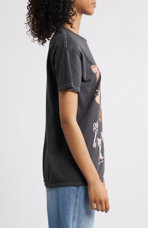Vinyl Icons Vintage Animals Cotton Graphic T-shirt