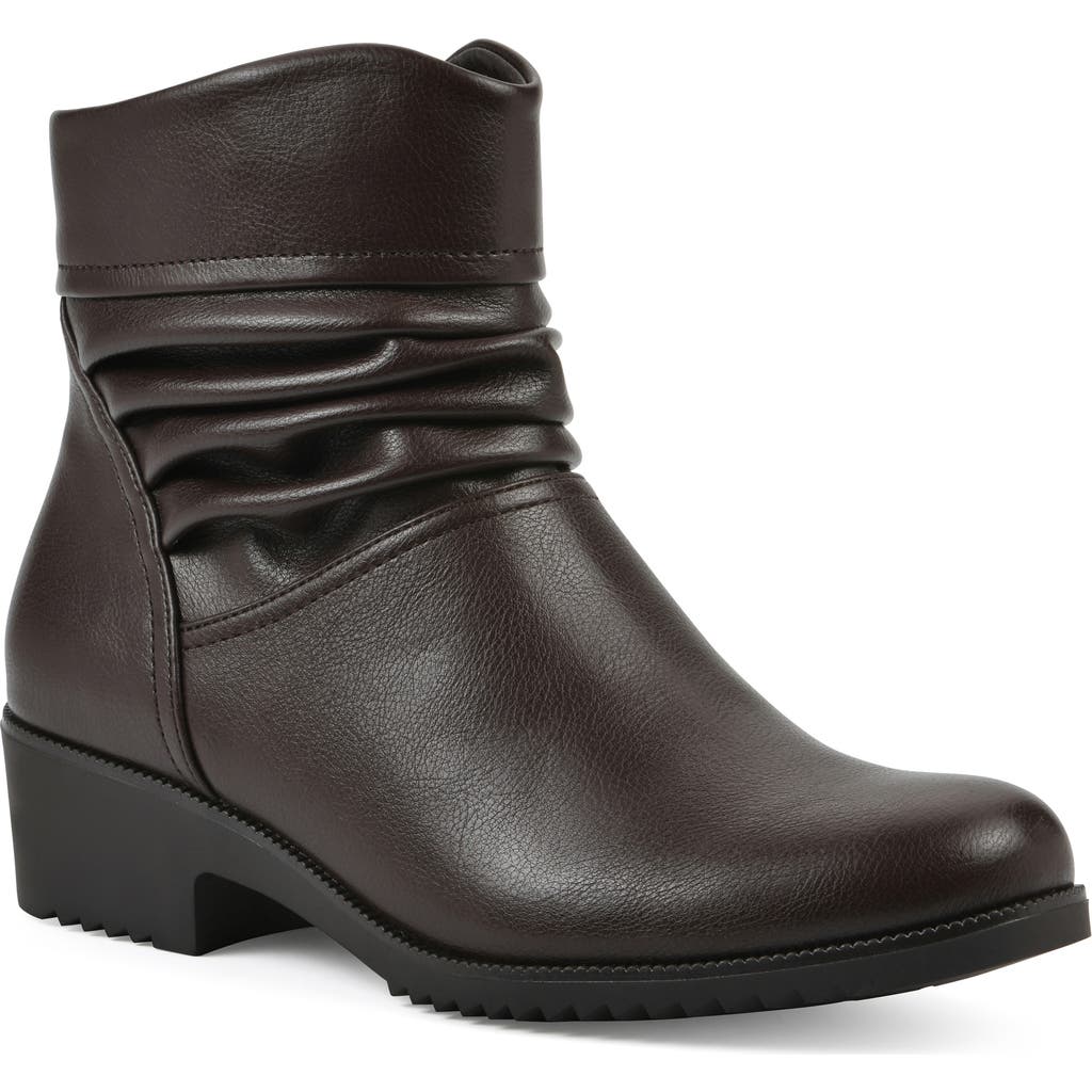 Cliffs By White Mountain Durbon Scrunch Boot In Brown