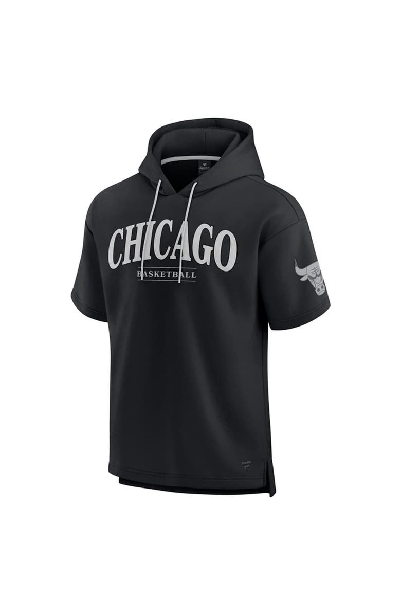 FANATICS Men's Fanatics Black Chicago Bulls Elements Ready Short Sleeve Pullover Hoodie, Alternate, color, Black