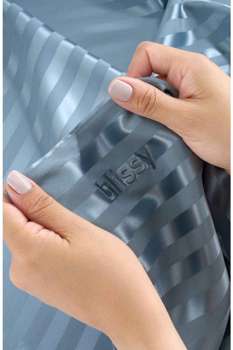 Mulberry Silk Pillowcase, Alternate, color, ASH BLUE STRIPED