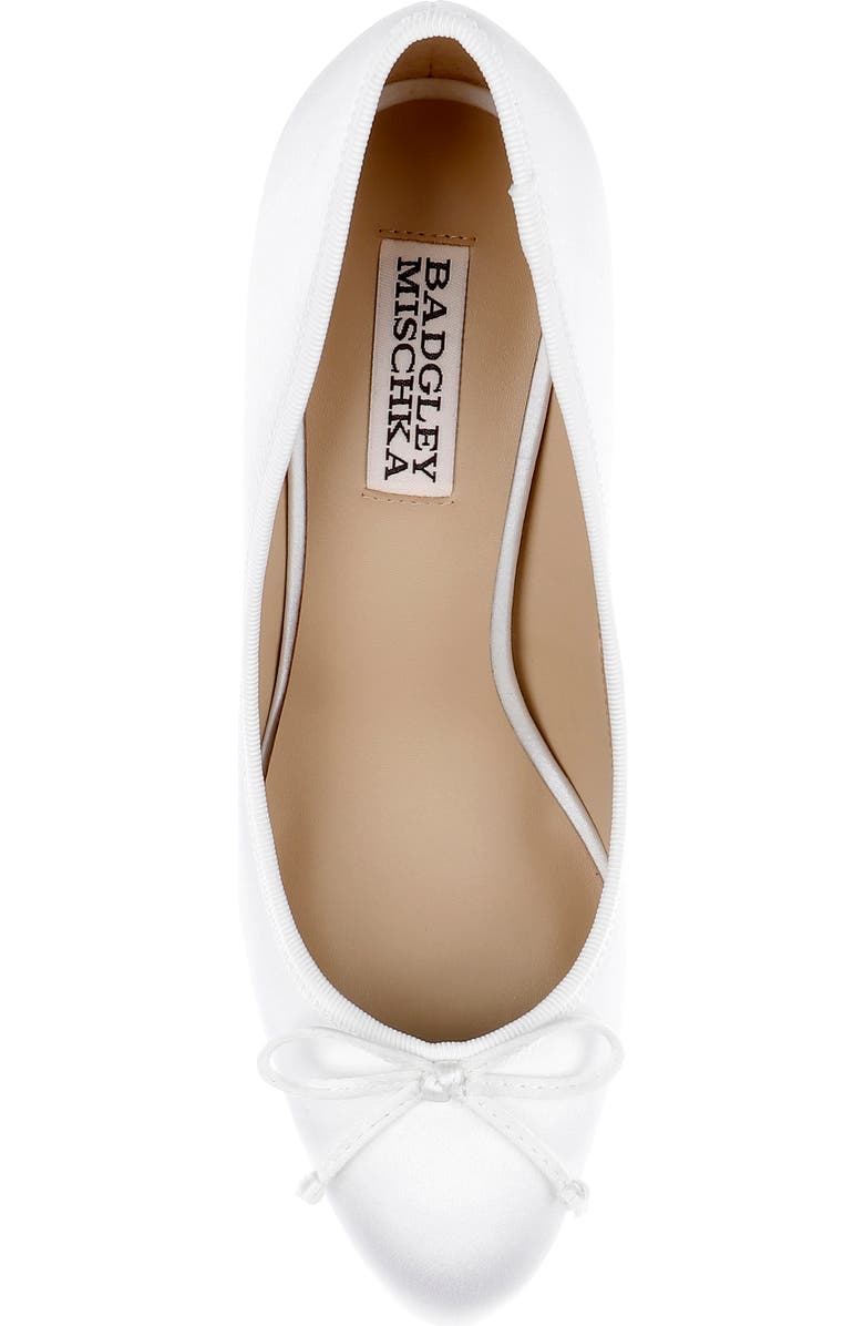 BADGLEY MISCHKA Omaria Pump, Alternate, color, White Satin