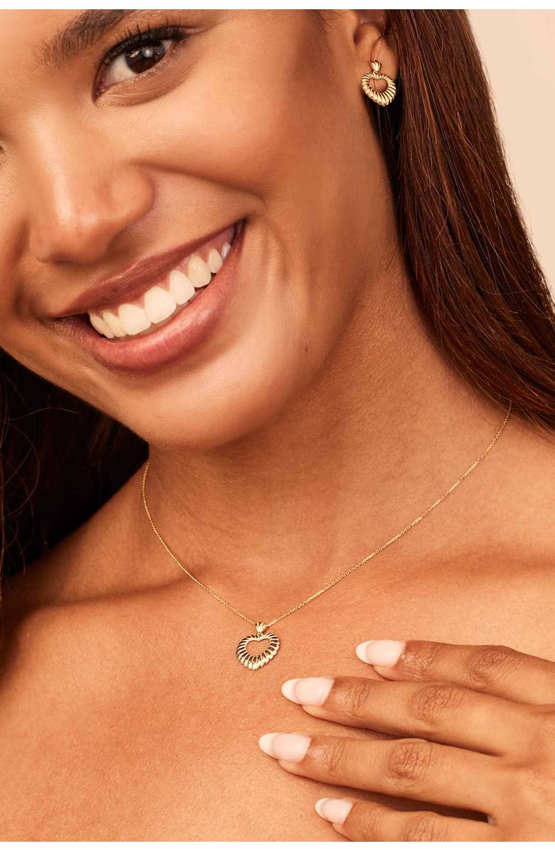 Oradina 14K Yellow Gold Retro Heart Pendant Necklace, Alternate, color, Yellow Gold