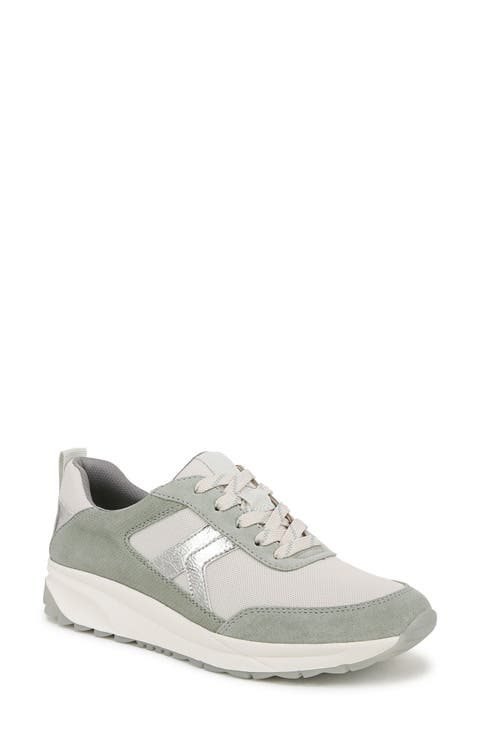Shay Sneaker (Women)