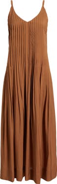 MOON RIVER Pleated Maxi Sundress