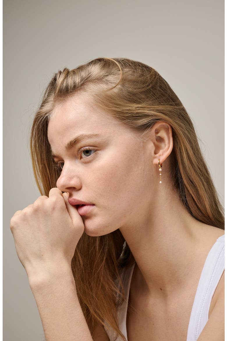 Lola Bold Hoops, Alternate, color, Daisy