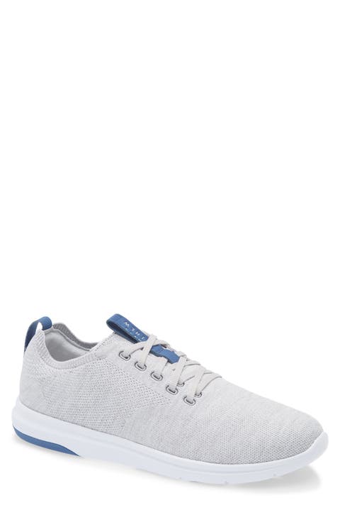 The Daily Lite Sneaker (Men)