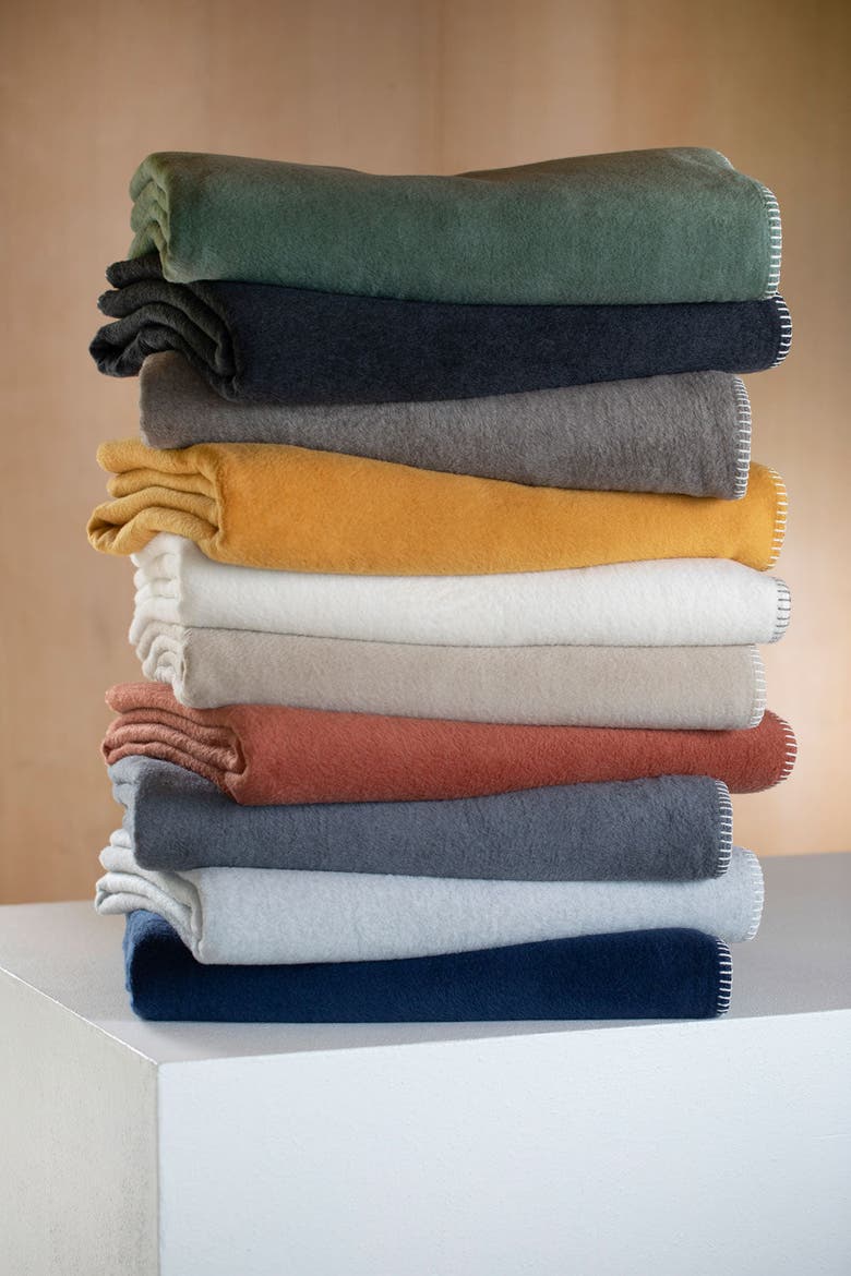 Savona Solid Throw, Alternate, color, Ivy