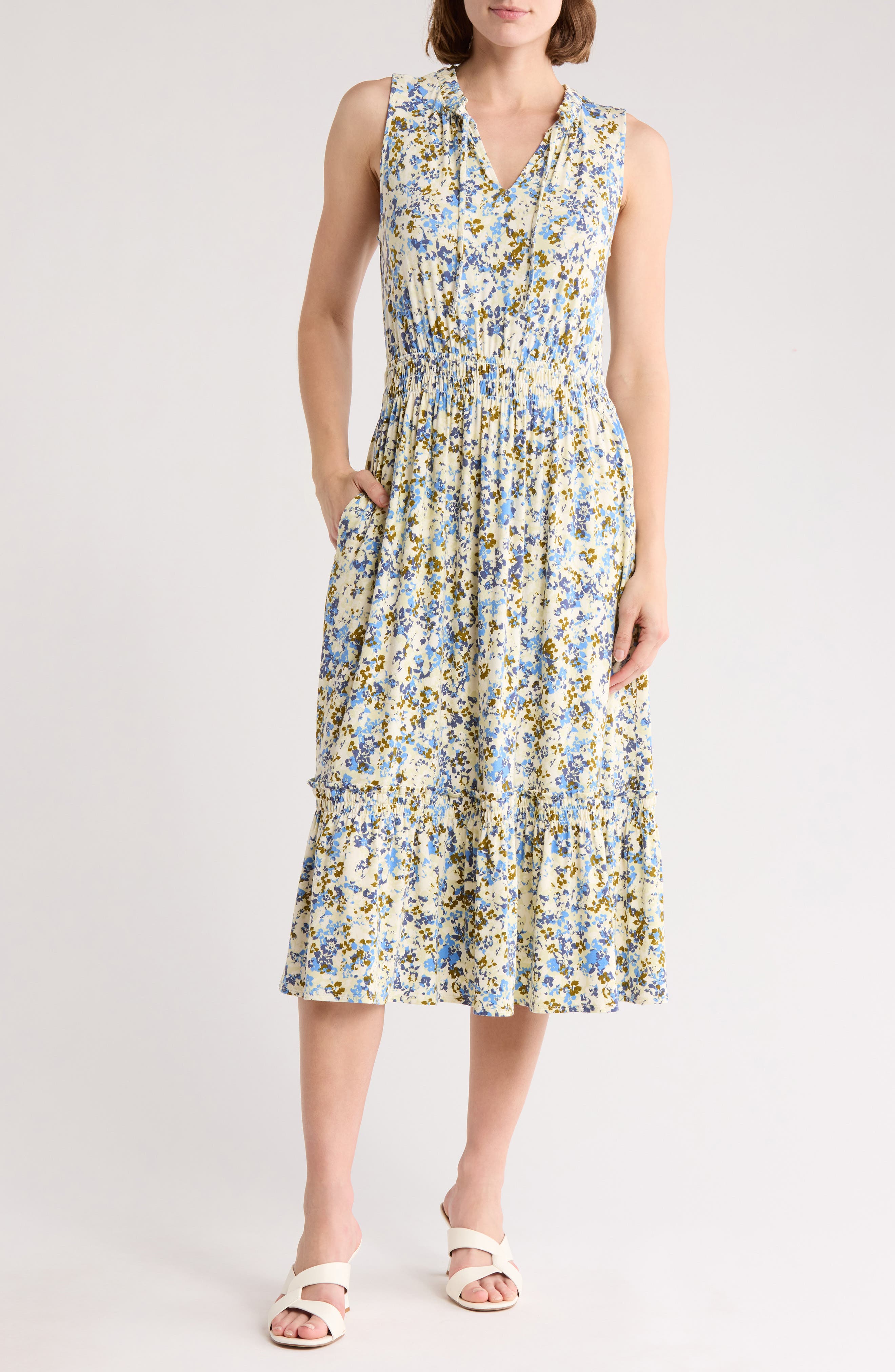 Melrose and Market Sleeveless Ruffle Hem Dress