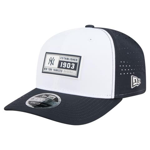 Men's New Era White/Navy New York Yankees Established Patch 9SEVENTY Adjustable Hat