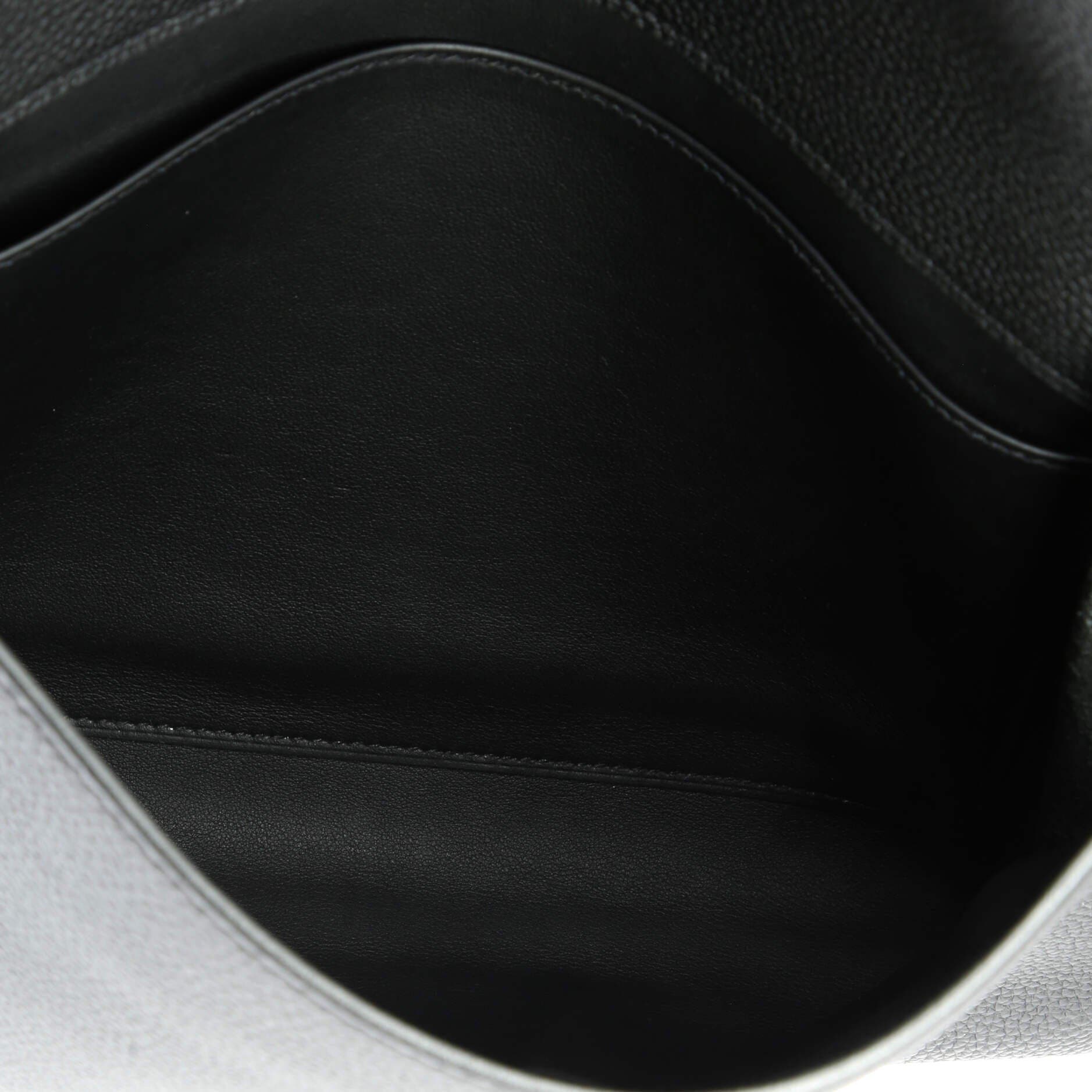 Pre-Owned Hermes Sac a Depeches Messenger Bag Togo 29, Alternate, color, Noir