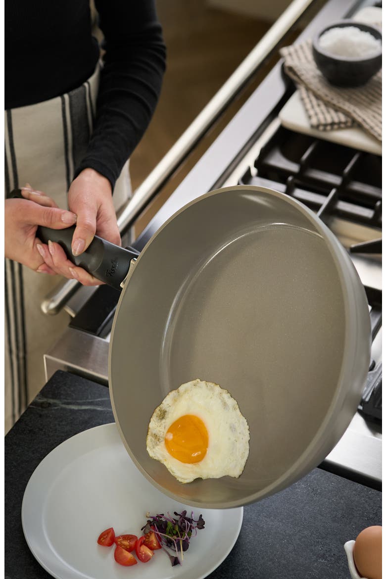 Ceratal Comfort Ceramic Non-Stick Frying Pan, Alternate, color, Warm Grey